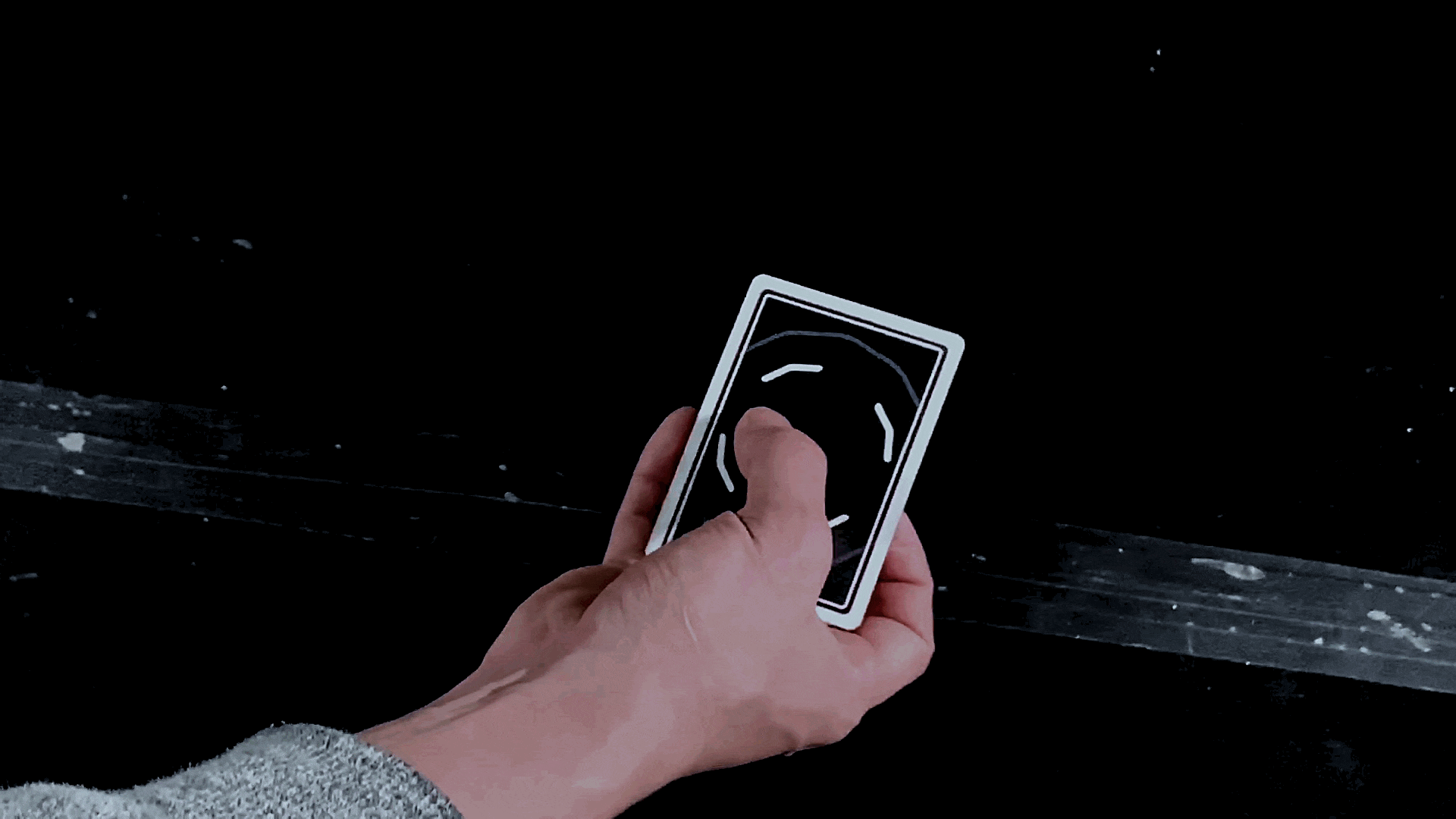 The card spin with Aura playing cards